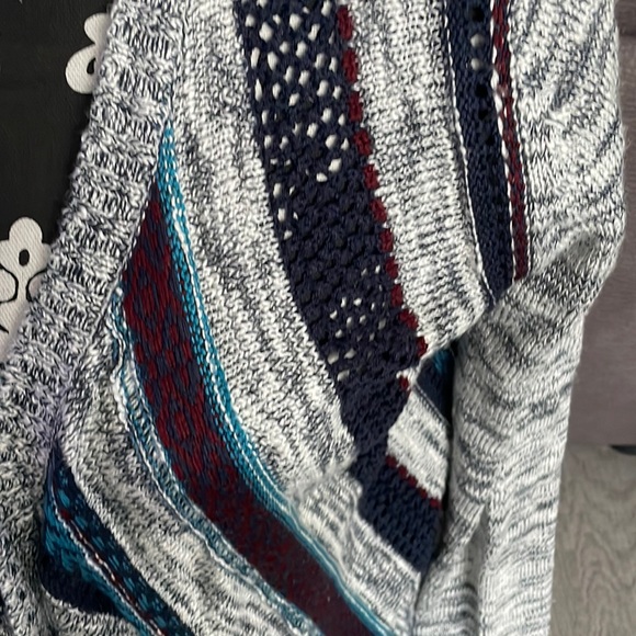 CHARLOTTE RUSSE Multicoloured Cardigan Size Medium - Picture 2 of 7